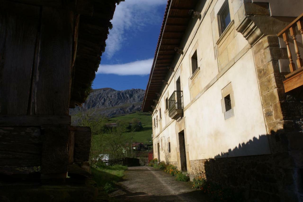 Вилла Palacio Rural De Inguanzo De Cabrales Экстерьер фото